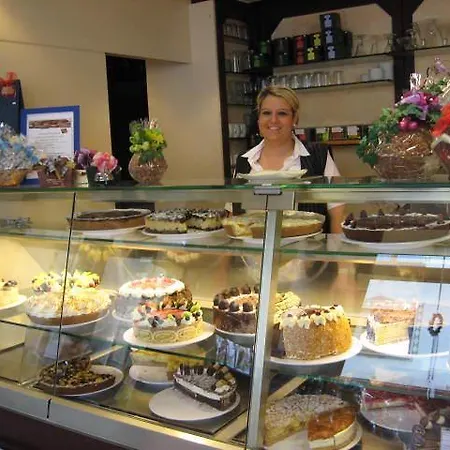 بيت ضيافة Pfalzer Hof, Zum Schokoladengiesser Rodalben