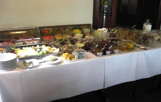 Pfaelzer Hof, Zum Schokoladengiesser Πανσιόν