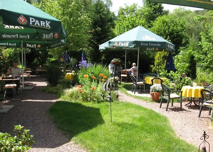 Πανσιόν Pfaelzer Hof, Zum Schokoladengiesser 3*